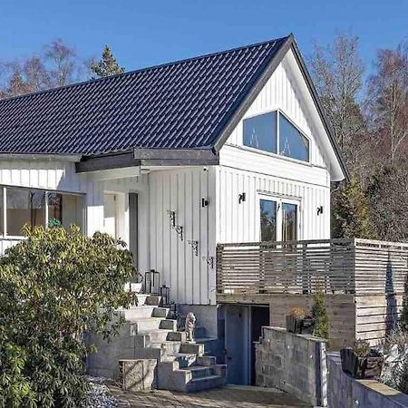 Mysigt Hus Med Natur & Jacuzzi I Olofstorp กอเทนเบิร์ก ภายนอก รูปภาพ