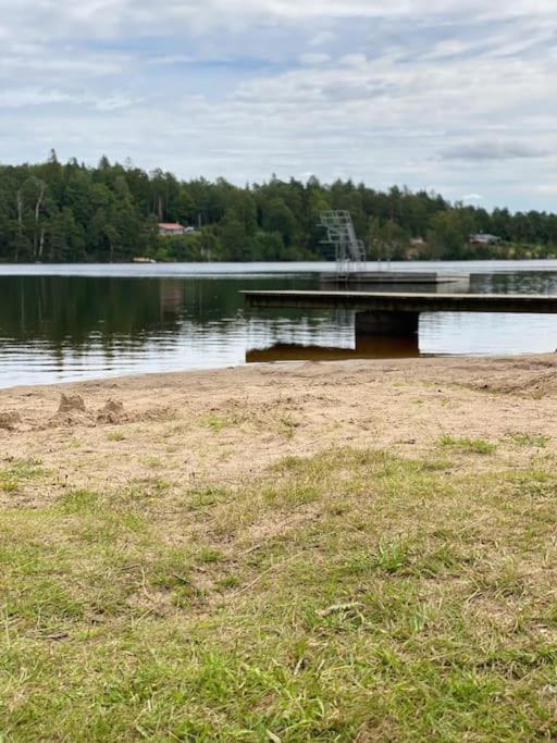 Mysigt Hus Med Natur & Jacuzzi I Olofstorp กอเทนเบิร์ก ภายนอก รูปภาพ
