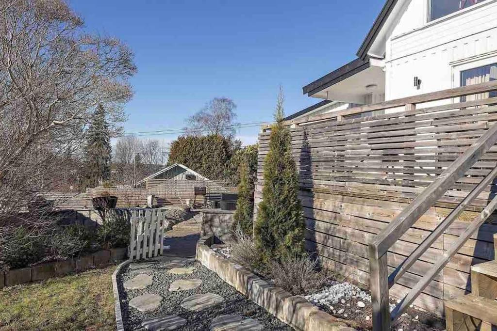 Mysigt Hus Med Natur & Jacuzzi I Olofstorp กอเทนเบิร์ก ภายนอก รูปภาพ