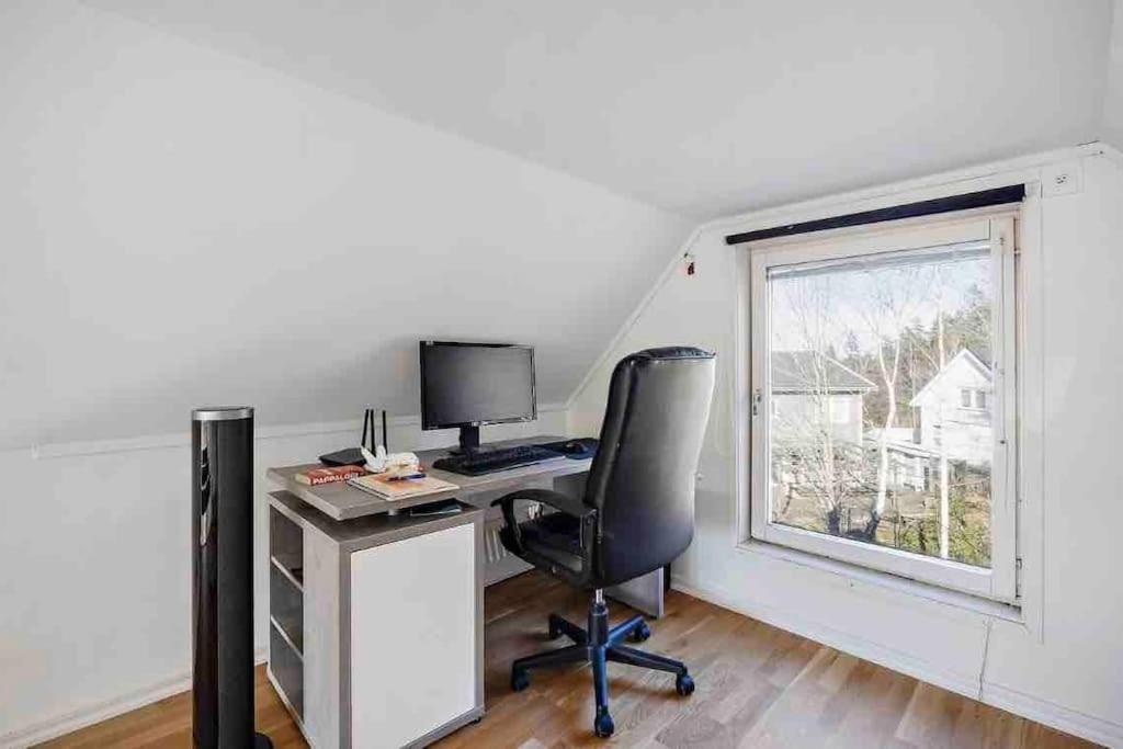 Mysigt Hus Med Natur & Jacuzzi I Olofstorp กอเทนเบิร์ก ภายนอก รูปภาพ